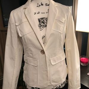 White/ off white one button unconstructed blazer